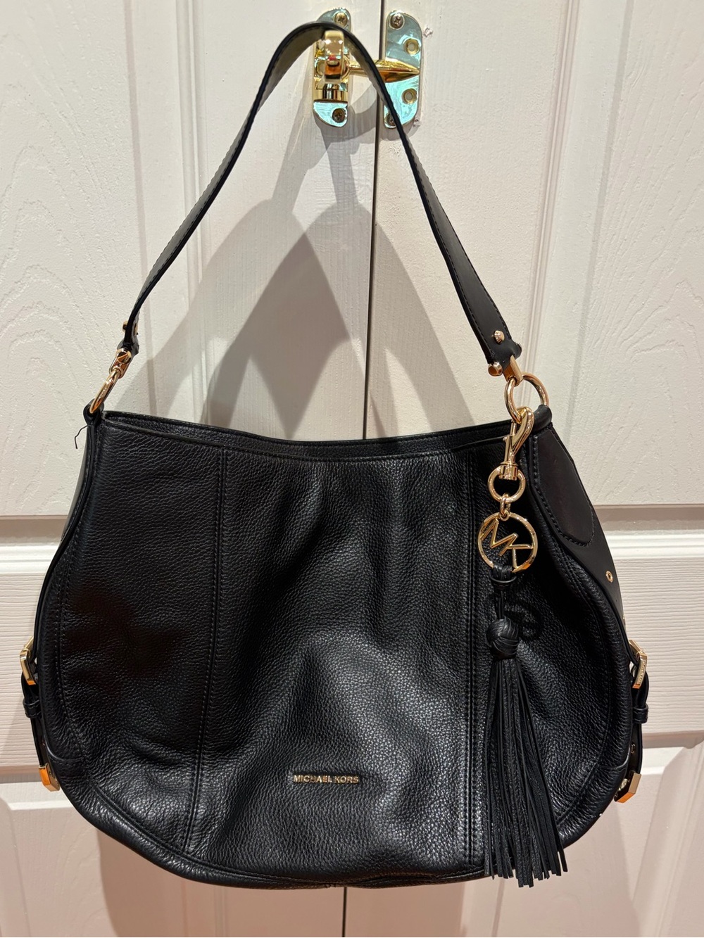 MICHAEL Michael Kors Camden Large Leather Hobo Shoulder Bag